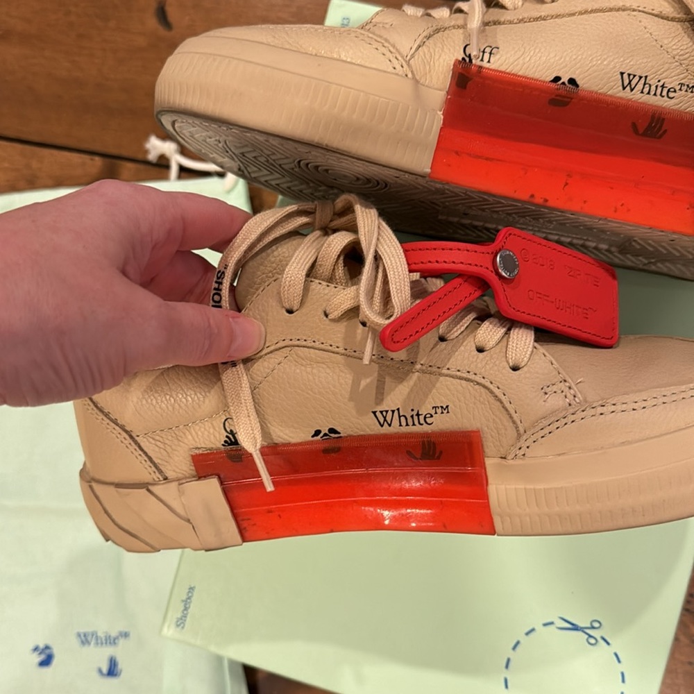 Off-White Low Vulcanized Calf Leather Sneakers in Sand - Picture 9 of 16